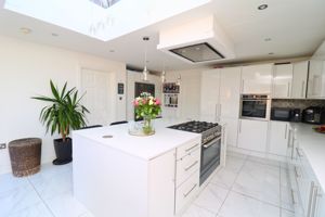 Photo 14- click for photo gallery